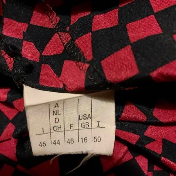 VINTAGE Italian designer Fausta Cinquini 1980s patterned silk blouse - Picture 8 of 8